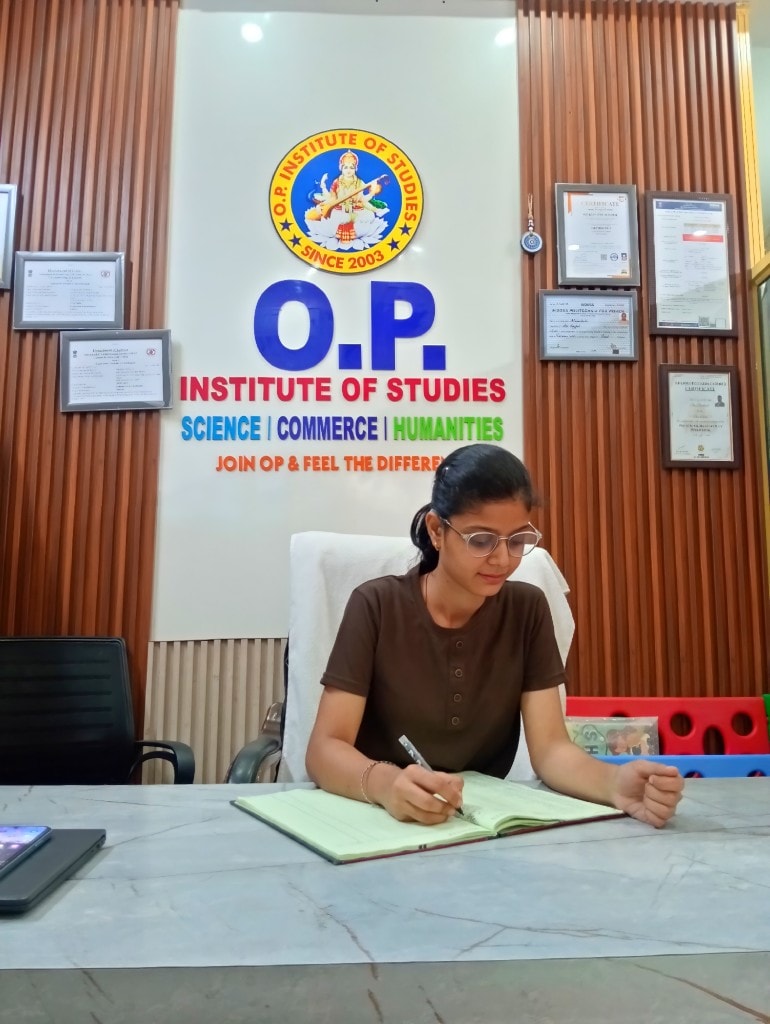 OP Institute reception desk